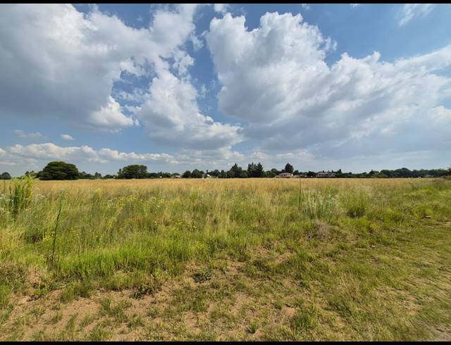 1,987M² VACANT LAND FOR SALE IN VAALPARK